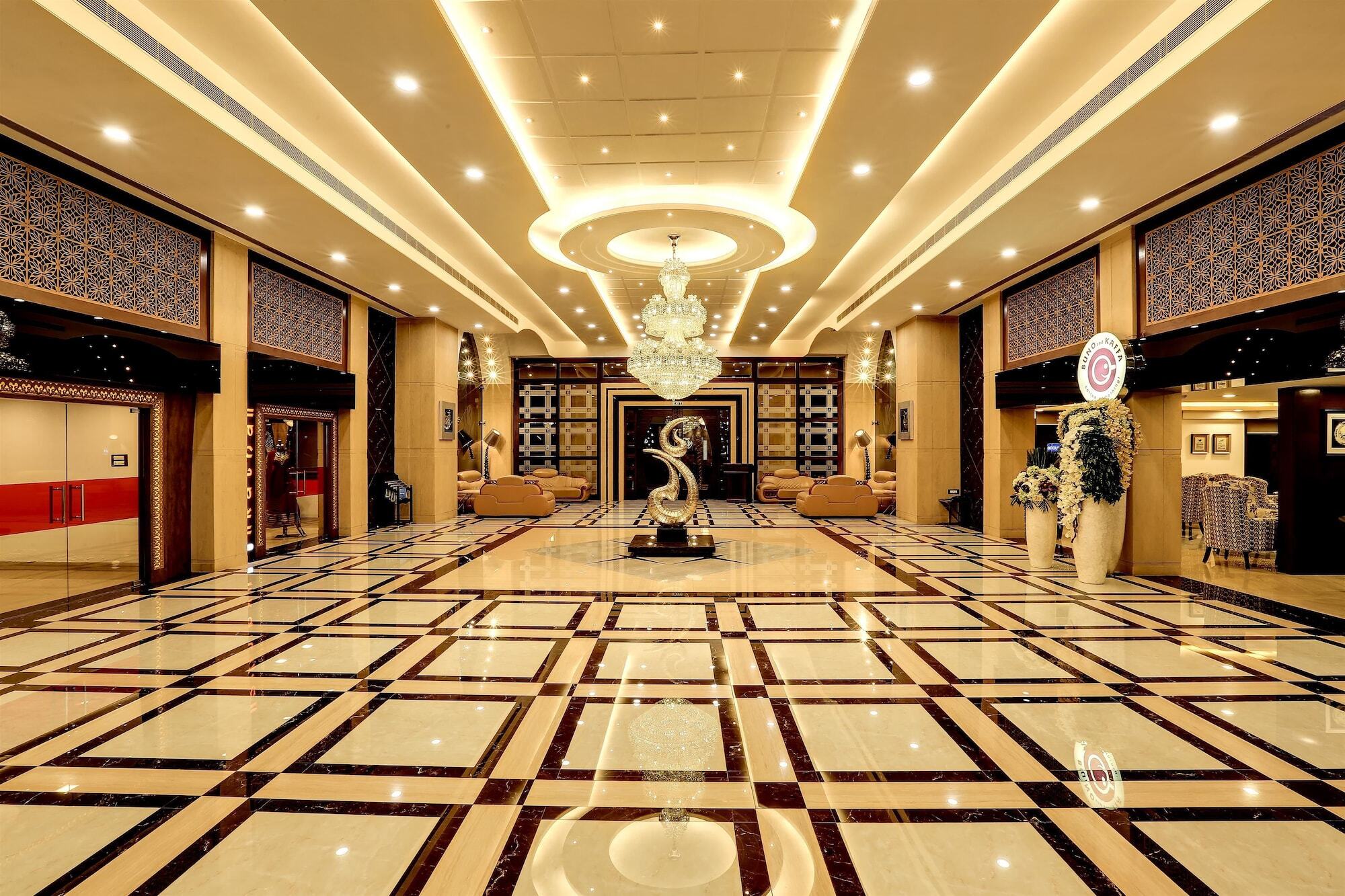 Golden Chariot Vasai Hotel Esterno foto